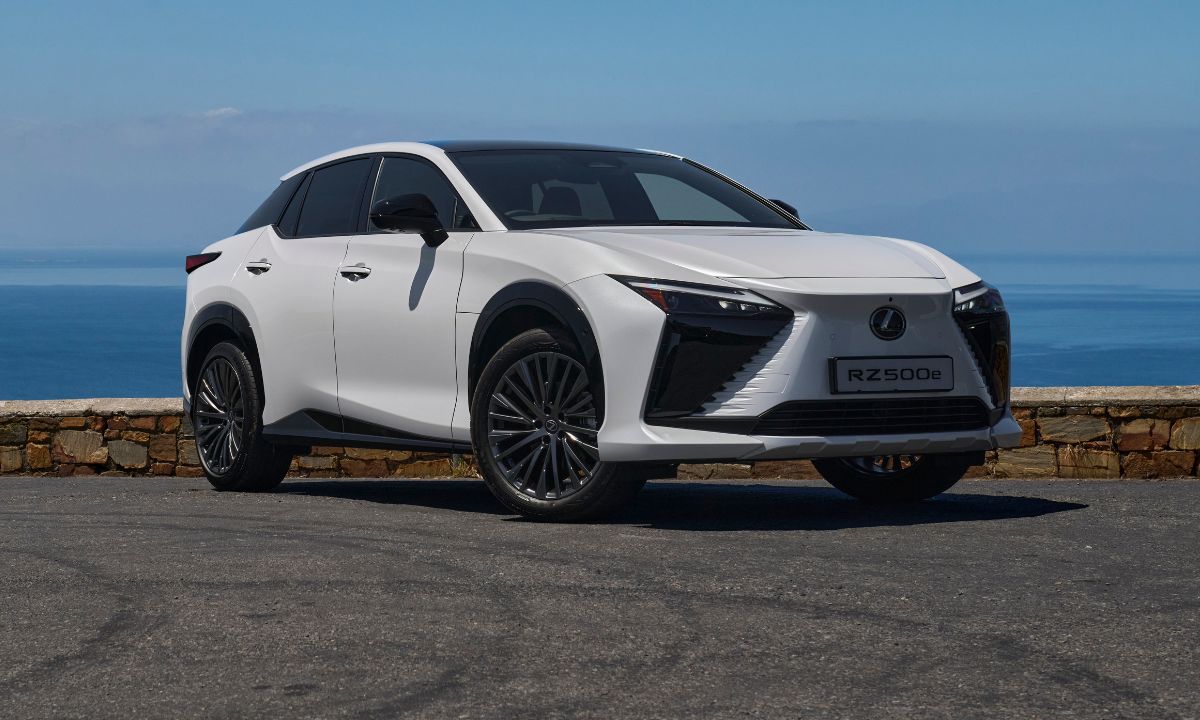 Lexus